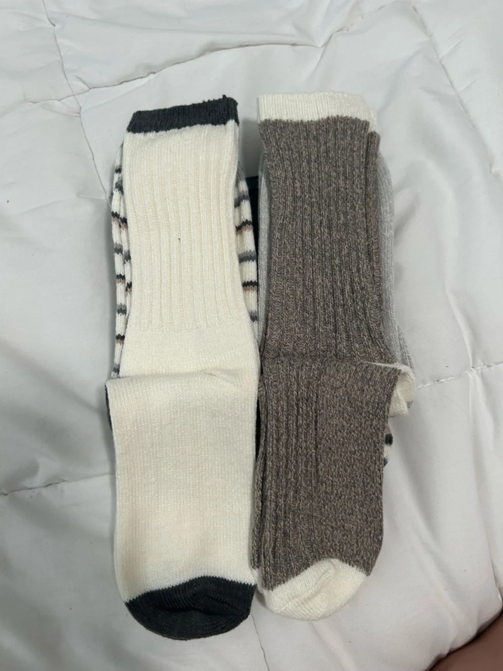 Muk Luks womens Gray & Taupe Striped Boot Socks - 6 Pack